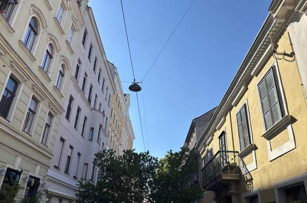 Wohnung mit Balkon mieten in 1080 Wien (Bild 1)