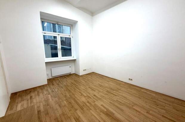 Altbauwohnung kaufen in 1080 Wien (Bild 2)
