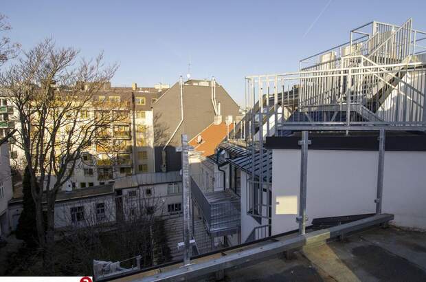 Altbauwohnung kaufen in 1180 Wien (Bild 1)
