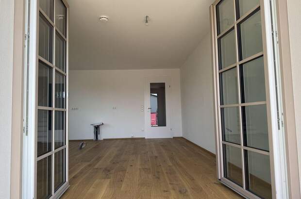 Wohnung mit Balkon kaufen in 83416 Saaldorf (Bild 1)