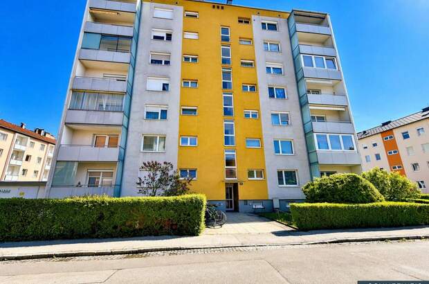 Wohnung mit Balkon kaufen in 4050 Traun (Bild 2)