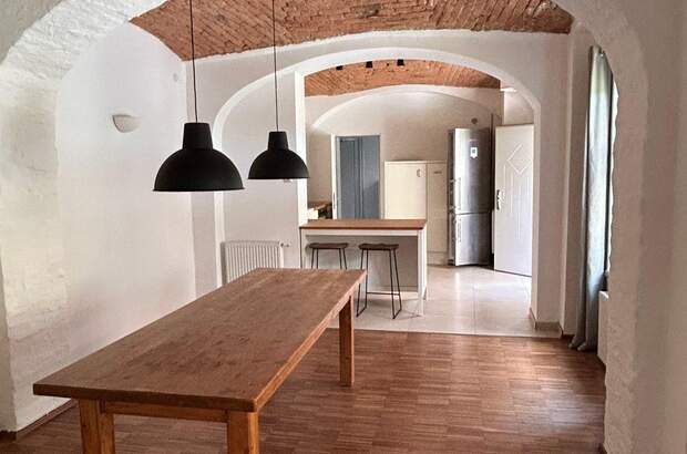 Altbauwohnung mieten in 1070 Wien (Bild 2)