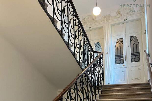 Altbauwohnung mit Balkon kaufen in 1190 Wien (Bild 5)