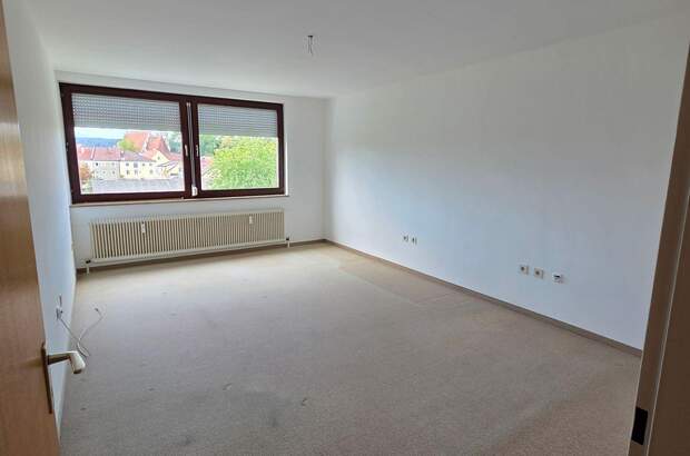 Altbauwohnung mit Balkon kaufen in 5280 Braunau (Bild 3)
