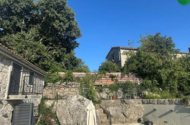 Haus mit Garten kaufen in 51511 Bajcici (Bild 1)