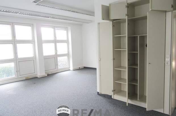 Büro / Praxis mieten in 1140 Wien (Bild 2)