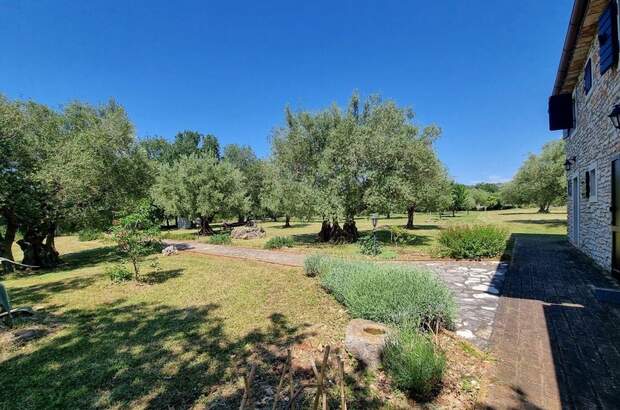 Haus kaufen in 52440 Porec (Bild 4)