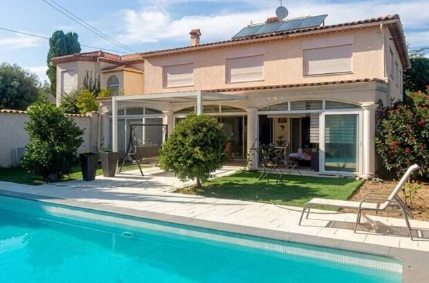 Haus mit Garten kaufen in 6160 Antibes
