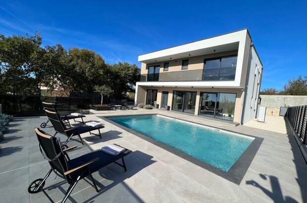 Haus kaufen in 52342 Smoljanci (Bild 1)