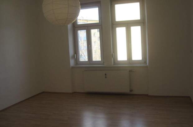 Altbauwohnung mit Balkon kaufen in 8010 Graz (Bild 5)