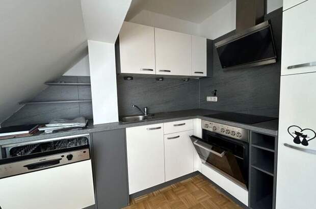 Altbauwohnung mit Balkon mieten in 8600 Bruck an der Mur (Bild 2)