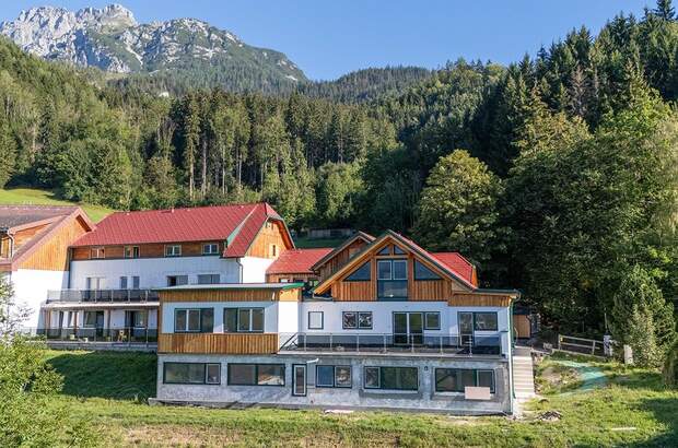 Terrassenwohnung kaufen in 8962 Gröbming (Bild 2)