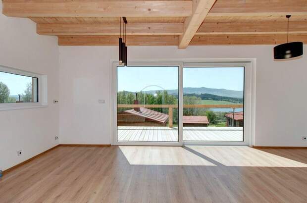 Haus mit Garten kaufen in 38226 Horní Planá (Bild 5)