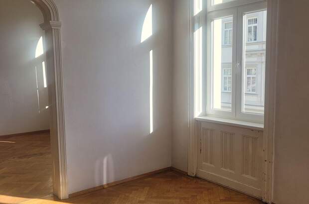 Altbauwohnung kaufen in 1190 Wien (Bild 2)