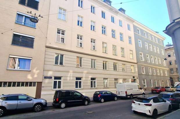 Altbauwohnung kaufen in 1020 Wien (Bild 1)