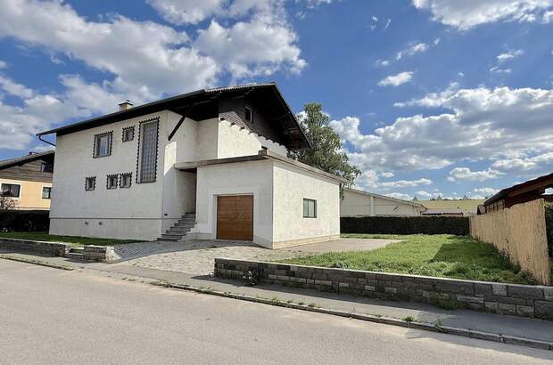 Mehrfamilienhaus kaufen in 3943 Schrems (Bild 1)