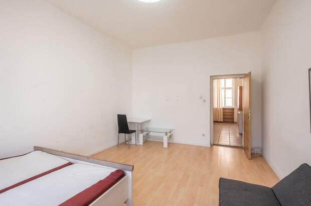Altbauwohnung kaufen in 1200 Wien (Bild 2)