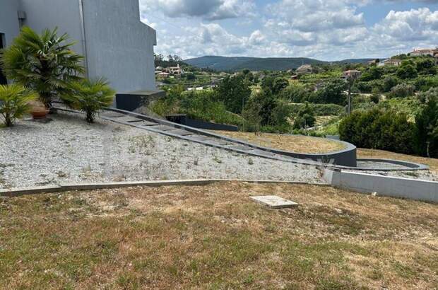 Haus kaufen in 4550 Castelo de Paiva (Bild 4)