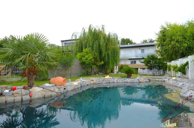 Mehrfamilienhaus kaufen in 7141 Podersdorf (Bild 1)