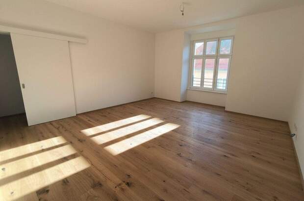 Altbauwohnung mit Balkon mieten in 8020 Graz (Bild 3)