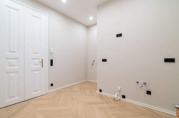 Altbauwohnung kaufen in 1140 Wien (Bild 2)