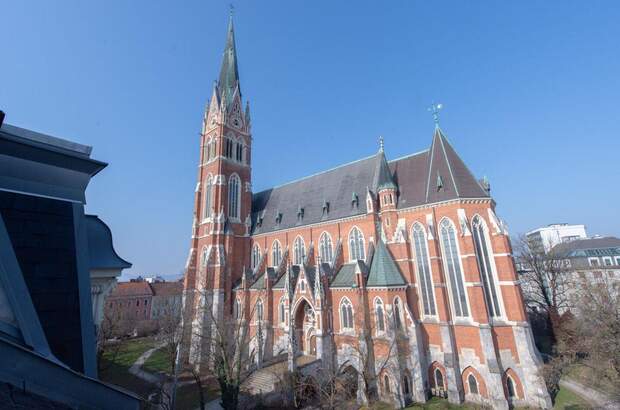 Altbauwohnung mit Balkon kaufen in 8010 Graz (Bild 4)