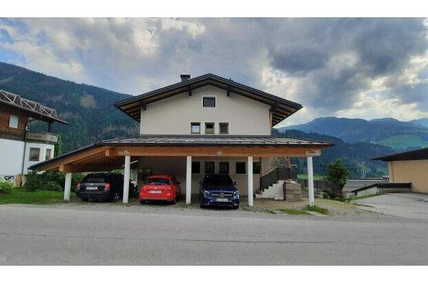 Mehrfamilienhaus kaufen in 9918 Strassen (Bild 4)