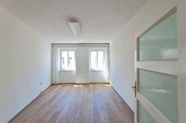 Altbauwohnung kaufen in 1180 Wien (Bild 2)
