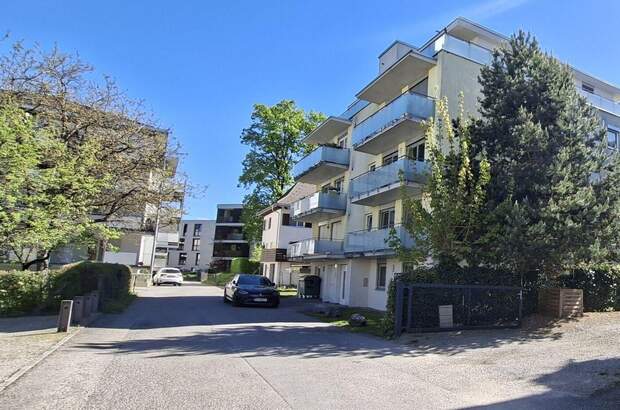 Altbauwohnung mit Balkon kaufen in 6845 Hohenems (Bild 2)
