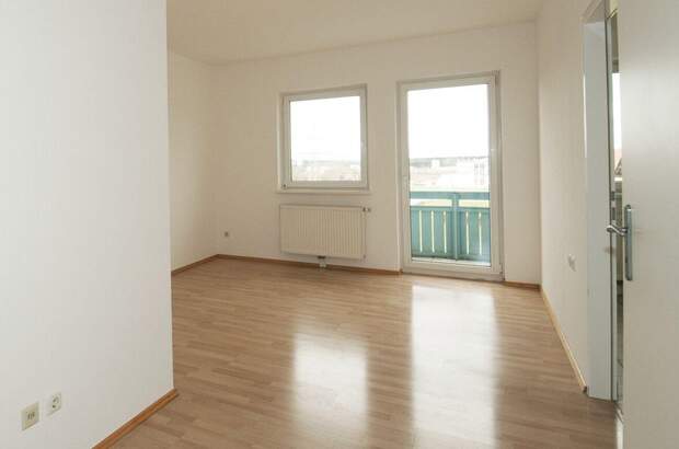 Wohnung mit Balkon mieten in 4910 Ried (Bild 1)