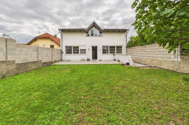 Haus mit Garten kaufen in 7100 Neusiedl (Bild 1)