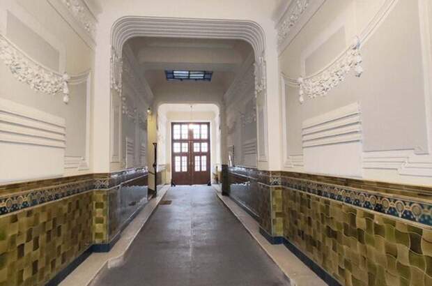 Altbauwohnung kaufen in 1070 Wien (Bild 2)