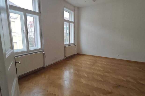 Wohnung mit Balkon kaufen in 8010 Graz (Bild 1)