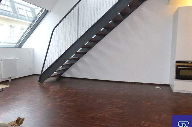 Altbauwohnung mit Balkon mieten in 1070 Wien (Bild 4)