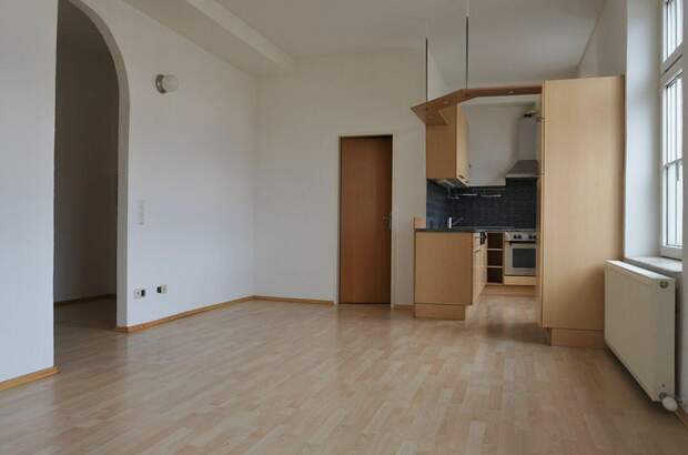 Altbauwohnung mieten in 6020 Innsbruck (Bild 1)