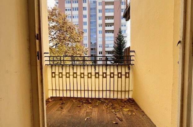 Altbauwohnung mit Balkon mieten in 8010 Graz (Bild 1)