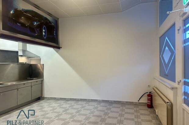 Halle / Lager / Produktion kaufen in 5400 Hallein (Bild 2)