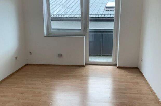 Altbauwohnung mit Balkon mieten in 5230 Mattighofen (Bild 3)