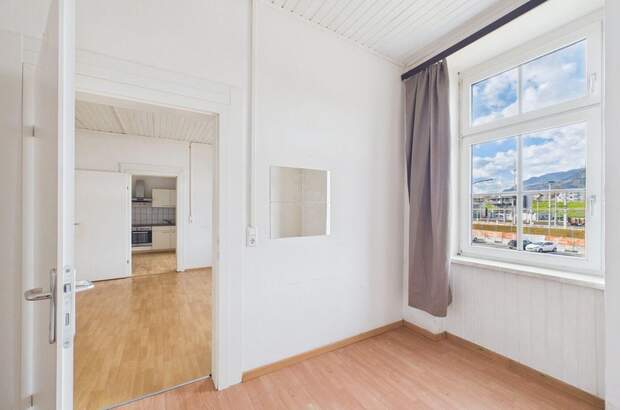 Altbauwohnung mit Balkon kaufen in 9500 Villach (Bild 1)