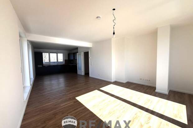 Terrassenwohnung kaufen in 2700 Wr. Neustadt (Bild 1)