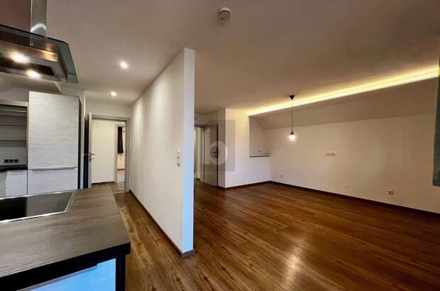 Terrassenwohnung kaufen in 5760 Saalfelden (Bild 2)