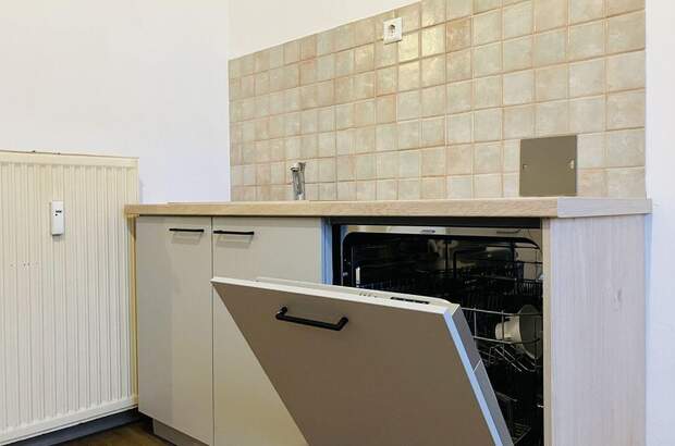 Altbauwohnung mit Balkon kaufen in 8010 Graz (Bild 5)