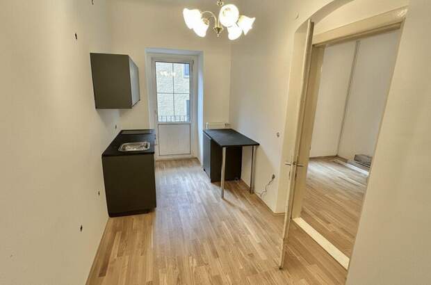 Altbauwohnung mit Balkon mieten in 8010 Graz (Bild 5)