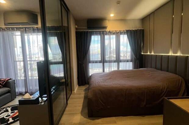 Wohnung mit Balkon kaufen in 10100 Bangkok (Bild 2)
