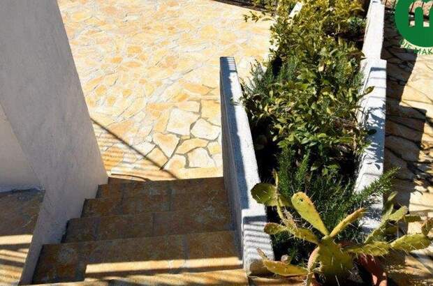 Haus mit Garten kaufen in 51511 Bajcici (Bild 4)