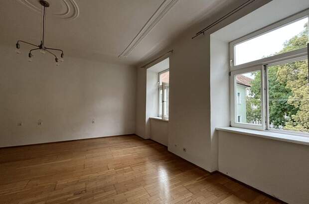 Altbauwohnung mit Balkon mieten in 8020 Graz (Bild 4)