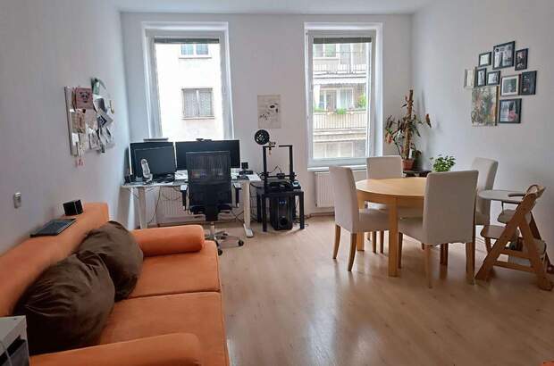 Altbauwohnung kaufen in 1050 Wien (Bild 2)