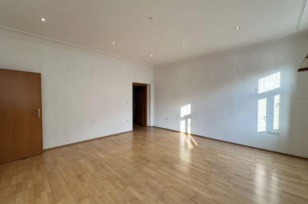 Altbauwohnung mieten in 8010 Graz (Bild 3)