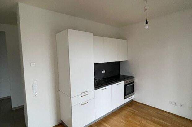 Altbauwohnung mit Balkon mieten in 8020 Graz (Bild 5)