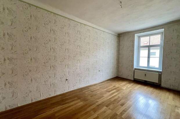 Altbauwohnung mit Balkon kaufen in 8020 Graz (Bild 1)